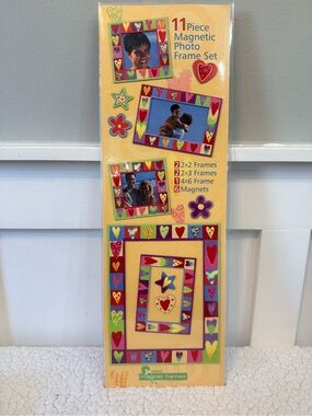 💫10/$25 • Retro Y2K Heart & Star Magnetic Photo Frame Set